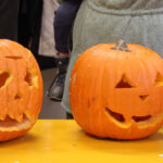 20251025Kürbisschnitzen0095